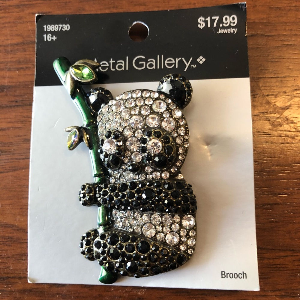 Brooch - Picture 4 of 7